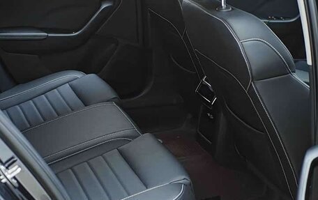 Skoda Superb III рестайлинг, 2022 год, 2 000 000 рублей, 21 фотография