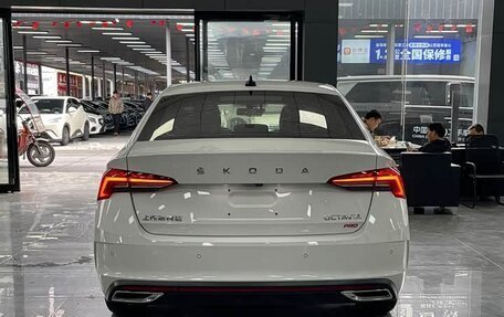 Skoda Octavia IV, 2022 год, 2 010 000 рублей, 6 фотография