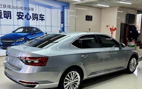 Skoda Superb III рестайлинг, 2022 год, 2 020 000 рублей, 3 фотография
