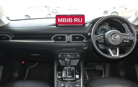 Mazda CX-5 II, 2023 год, 1 900 000 рублей, 6 фотография