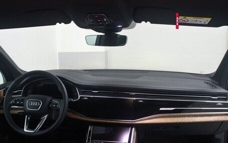 Audi Q7, 2025 год, 10 100 000 рублей, 14 фотография