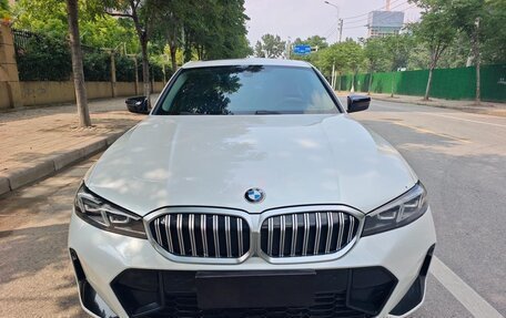 BMW 3 серия, 2023 год, 2 750 000 рублей, 2 фотография