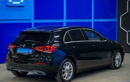 Mercedes-Benz A-Класс, 2019 год, 2 280 000 рублей, 7 фотография