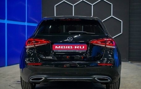 Mercedes-Benz A-Класс, 2019 год, 2 280 000 рублей, 8 фотография