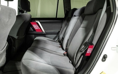 Toyota Land Cruiser Prado 150 рестайлинг 2, 2013 год, 2 399 700 рублей, 11 фотография