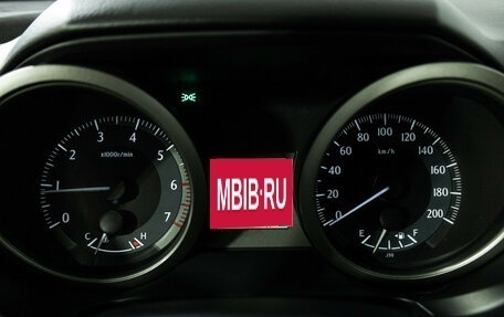 Toyota Land Cruiser Prado 150 рестайлинг 2, 2013 год, 2 399 700 рублей, 13 фотография