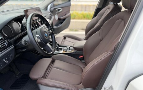 BMW 1 серия, 2023 год, 1 640 000 рублей, 8 фотография