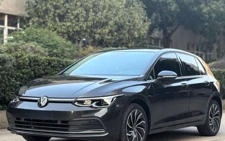 Volkswagen Golf VIII, 2022 год, 1 760 000 рублей, 5 фотография