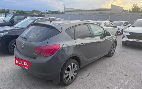 Opel Astra J, 2011 год, 595 000 рублей, 3 фотография