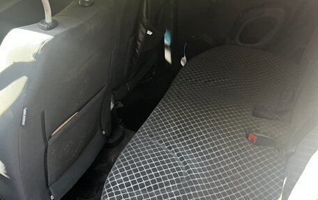 Nissan Micra III, 2006 год, 550 000 рублей, 10 фотография