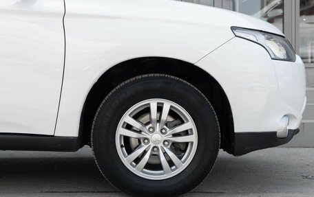 Mitsubishi Outlander III рестайлинг 3, 2013 год, 1 180 000 рублей, 9 фотография