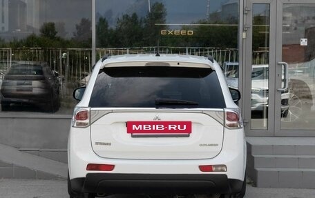 Mitsubishi Outlander III рестайлинг 3, 2013 год, 1 180 000 рублей, 6 фотография