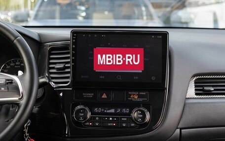 Mitsubishi Outlander III рестайлинг 3, 2013 год, 1 180 000 рублей, 14 фотография