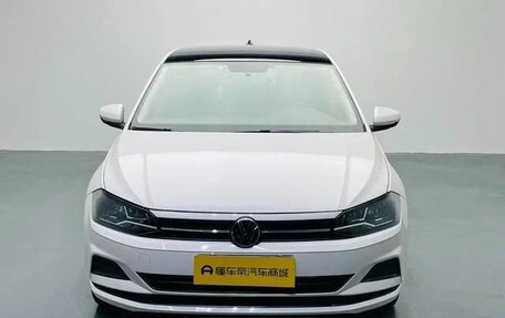 Volkswagen Polo, 2021 год, 940 000 рублей, 2 фотография