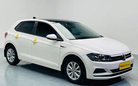 Volkswagen Polo, 2021 год, 940 000 рублей, 3 фотография