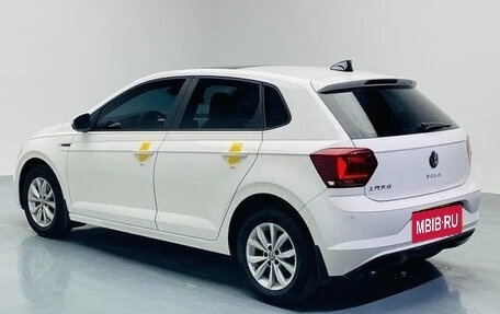 Volkswagen Polo, 2021 год, 940 000 рублей, 4 фотография