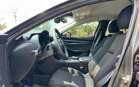 Mazda 3, 2022 год, 1 260 000 рублей, 6 фотография