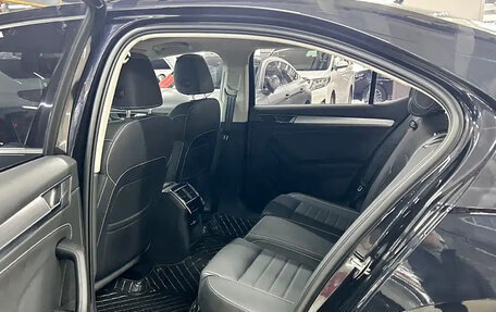 Skoda Superb III рестайлинг, 2023 год, 1 830 800 рублей, 11 фотография
