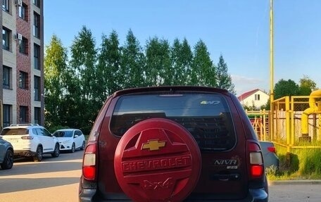 Chevrolet Niva I рестайлинг, 2004 год, 320 000 рублей, 2 фотография
