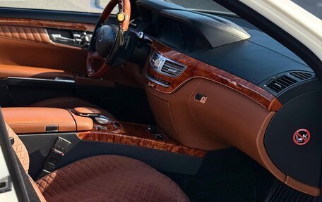 Mercedes-Benz S-Класс, 2011 год, 1 780 000 рублей, 12 фотография