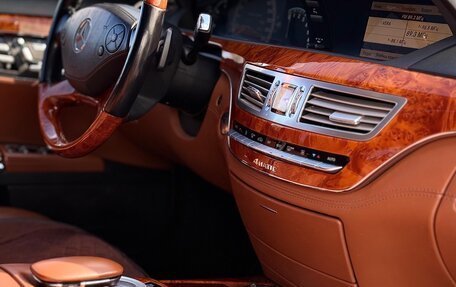 Mercedes-Benz S-Класс, 2011 год, 1 780 000 рублей, 18 фотография