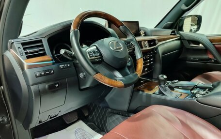 Lexus LX III, 2016 год, 7 750 000 рублей, 17 фотография
