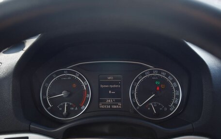 Skoda Octavia RS, 2010 год, 1 000 000 рублей, 14 фотография