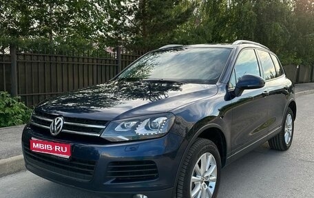 Volkswagen Touareg III, 2013 год, 2 399 000 рублей, 1 фотография