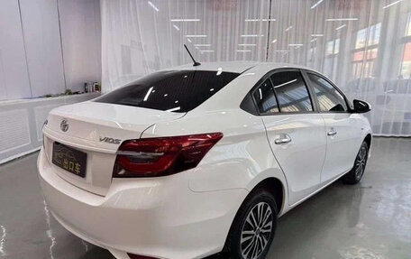 Toyota Vios III, 2022 год, 940 000 рублей, 6 фотография