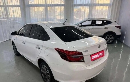 Toyota Vios III, 2022 год, 940 000 рублей, 4 фотография