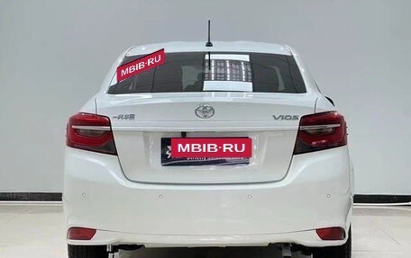 Toyota Vios III, 2022 год, 920 000 рублей, 5 фотография