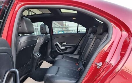 Mercedes-Benz A-Класс, 2022 год, 1 650 000 рублей, 8 фотография