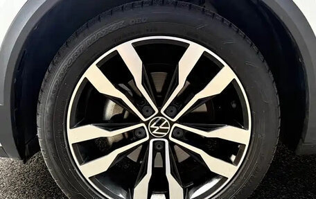 Volkswagen T-Roc I, 2022 год, 1 530 000 рублей, 8 фотография