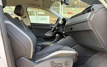 Audi Q3, 2024 год, 2 226 000 рублей, 11 фотография
