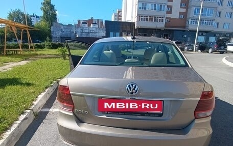 Volkswagen Polo VI (EU Market), 2017 год, 1 328 000 рублей, 2 фотография
