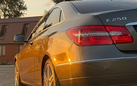 Mercedes-Benz E-Класс, 2010 год, 1 160 000 рублей, 7 фотография