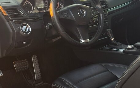 Mercedes-Benz E-Класс, 2010 год, 1 160 000 рублей, 11 фотография