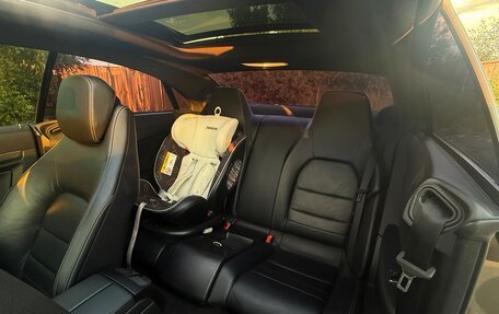 Mercedes-Benz E-Класс, 2010 год, 1 160 000 рублей, 15 фотография