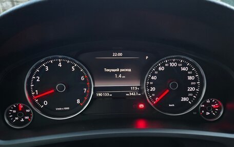 Volkswagen Touareg III, 2013 год, 2 399 000 рублей, 13 фотография