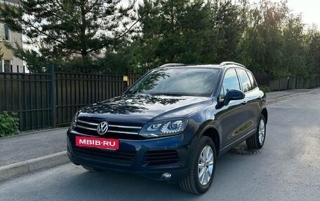 Volkswagen Touareg III, 2013 год, 2 399 000 рублей, 3 фотография