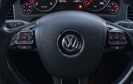 Volkswagen Touareg III, 2013 год, 2 399 000 рублей, 17 фотография