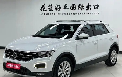 Volkswagen T-Roc I, 2023 год, 1 360 000 рублей, 1 фотография