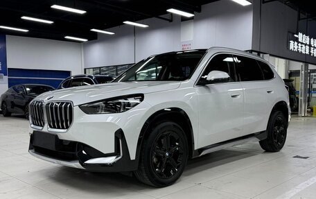 BMW X1, 2023 год, 2 390 000 рублей, 1 фотография