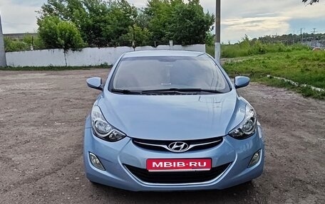 Hyundai Elantra V, 2011 год, 690 000 рублей, 1 фотография
