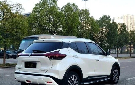Nissan Kicks I, 2022 год, 1 100 000 рублей, 4 фотография