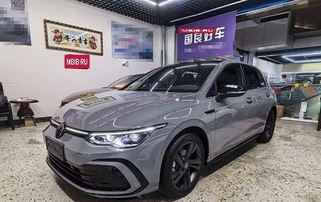 Volkswagen Golf VIII, 2023 год, 1 760 000 рублей, 3 фотография