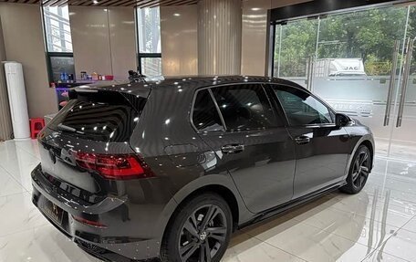 Volkswagen Golf VIII, 2023 год, 1 555 000 рублей, 5 фотография