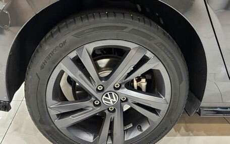 Volkswagen Golf VIII, 2023 год, 1 555 000 рублей, 9 фотография