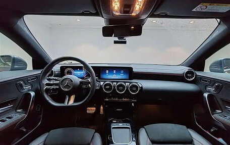 Mercedes-Benz CLA, 2024 год, 3 795 000 рублей, 15 фотография