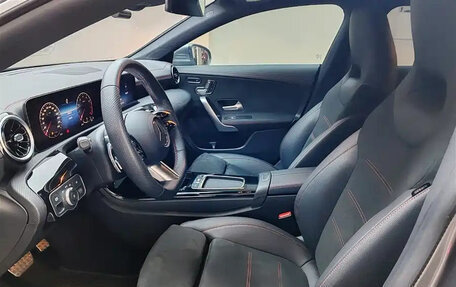 Mercedes-Benz CLA, 2024 год, 3 795 000 рублей, 8 фотография